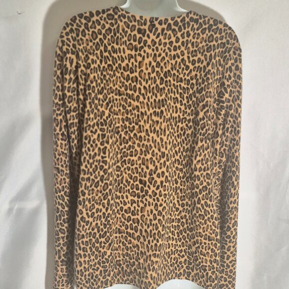 SAG HARBOR animal print, button-front sweater in size XL  NWOT - Picture 3 of 16